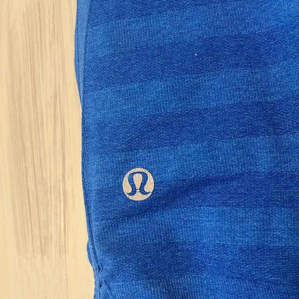Lululemon Blue In The Flow Crop Leggings Women's Size 8‎